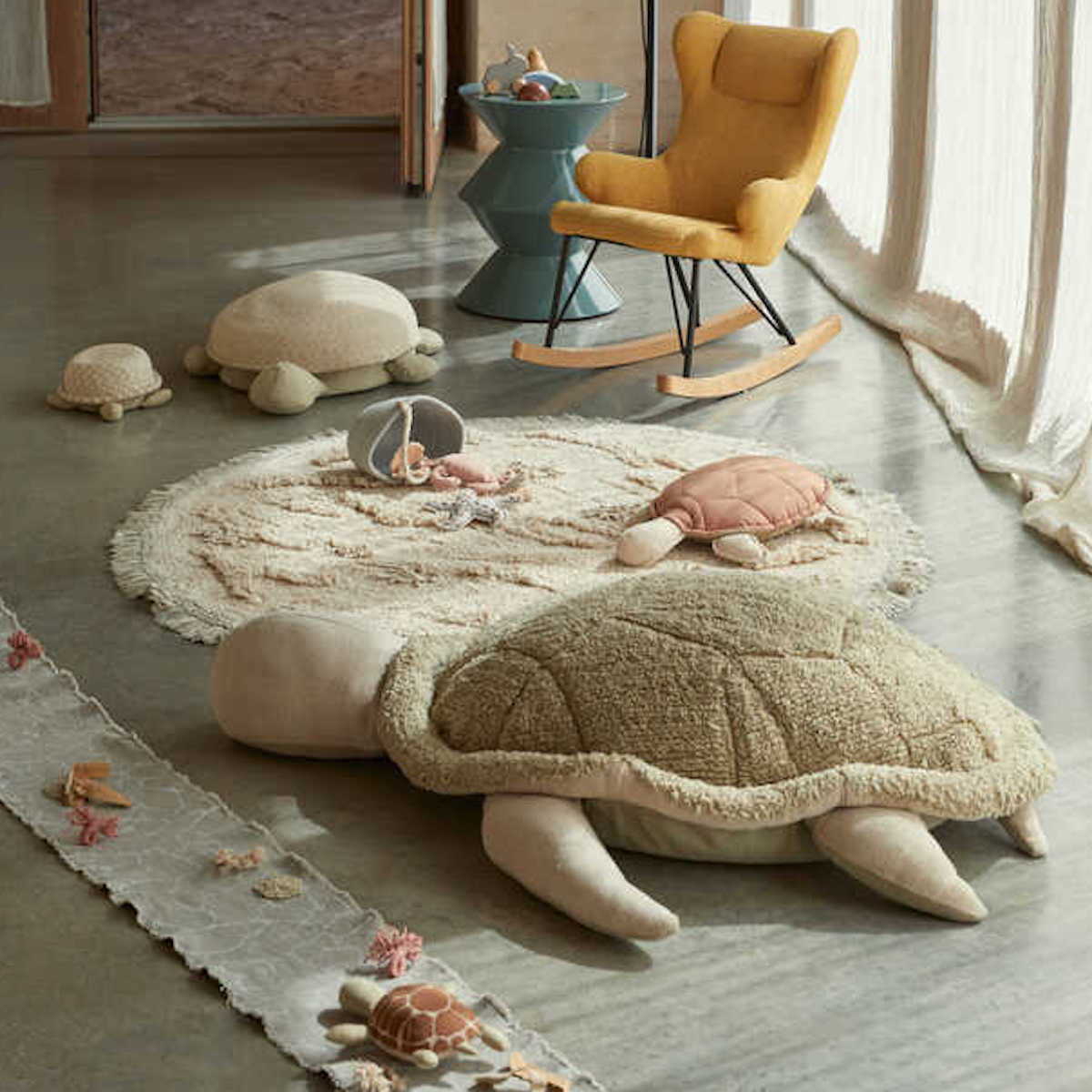 Sitzsack Mrs. Turtle 20x115x85cm Lorena canals