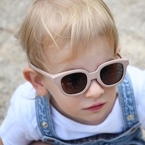 Sonnenbrille 9-24m SQUARE Beaba lucky marshmallow