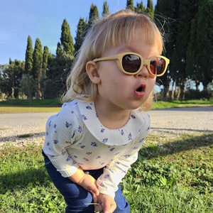 Sonnenbrille 9-24m SQUARE Beaba lucky ocre