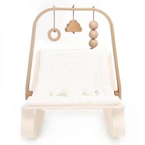 Spielbogen für Babywippe LEVO Charlie Crane