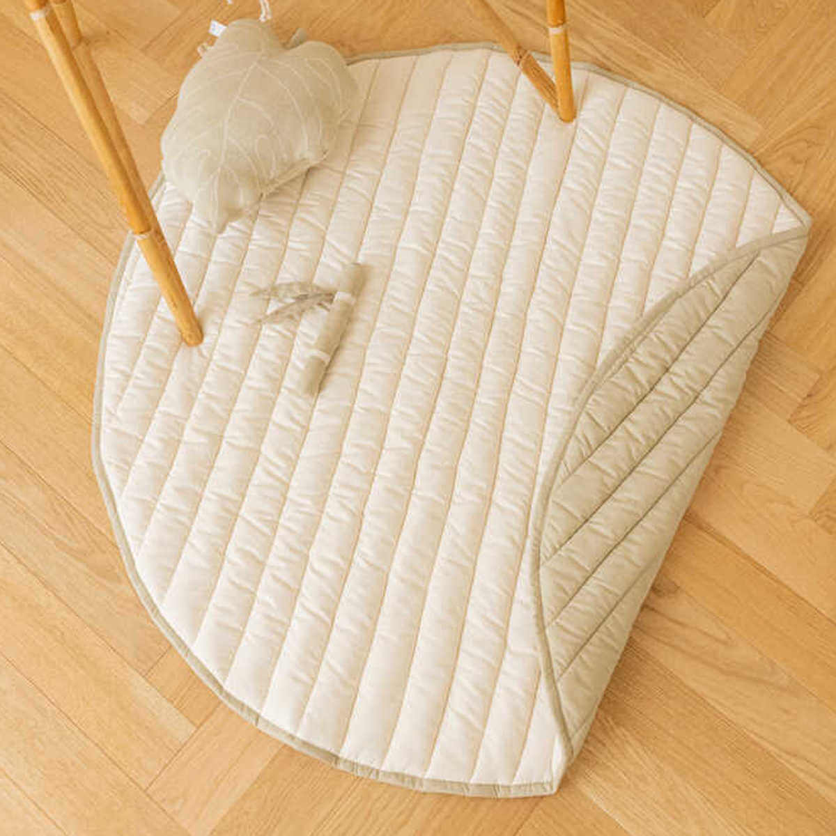 Spielteppich BAMBOO Lorena Canals Leaf