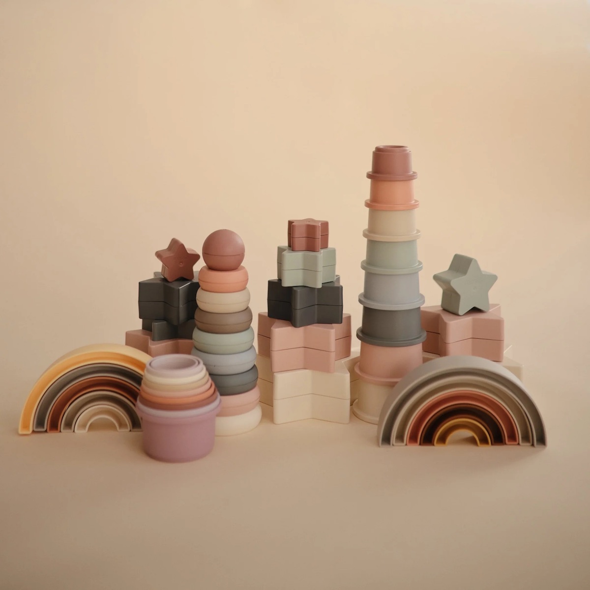 Stapelbecher Mushie Forrest