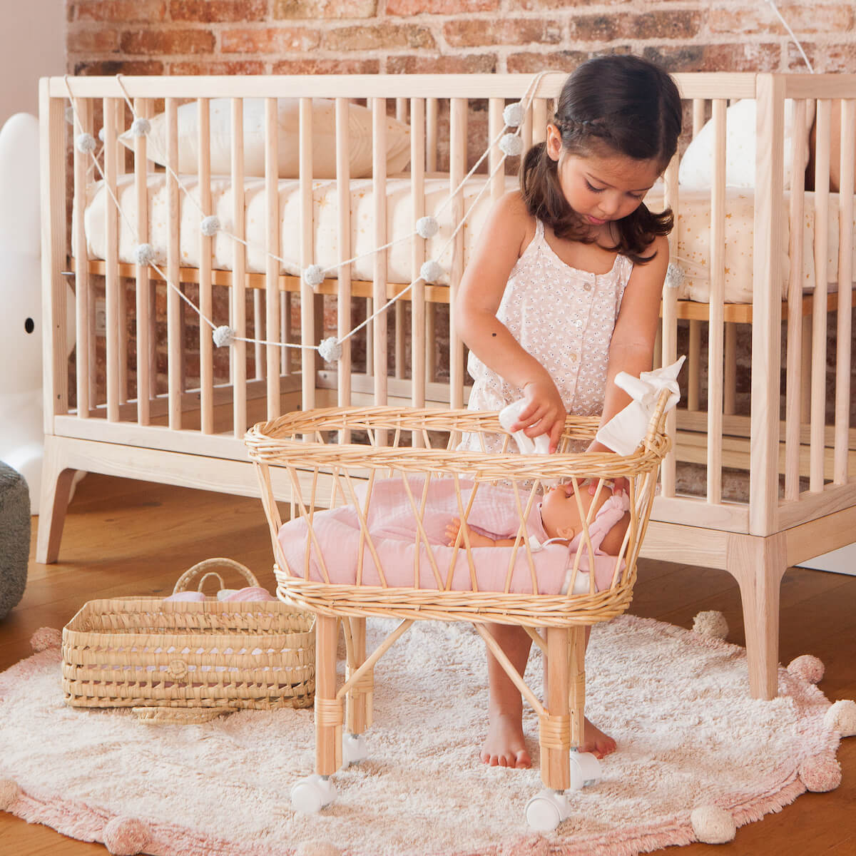 Stubenwagen aus Weide