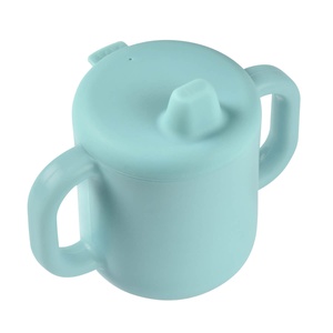 Tasse d'apprentissage silicone blue Beaba