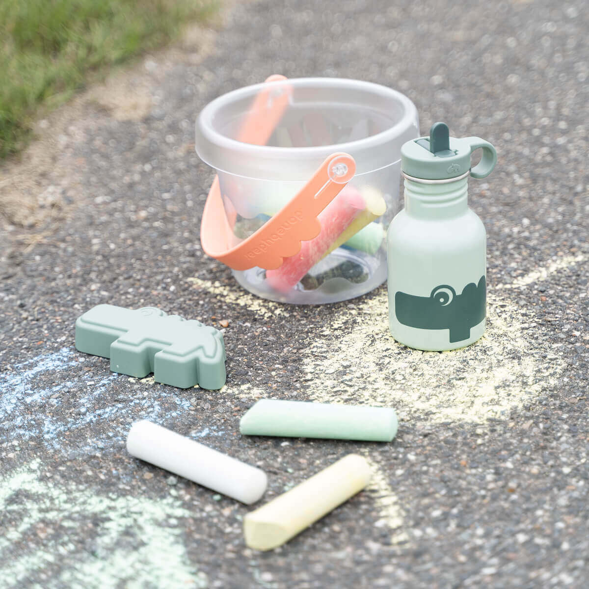 Thermosflasche CROCO Done by Deer grün