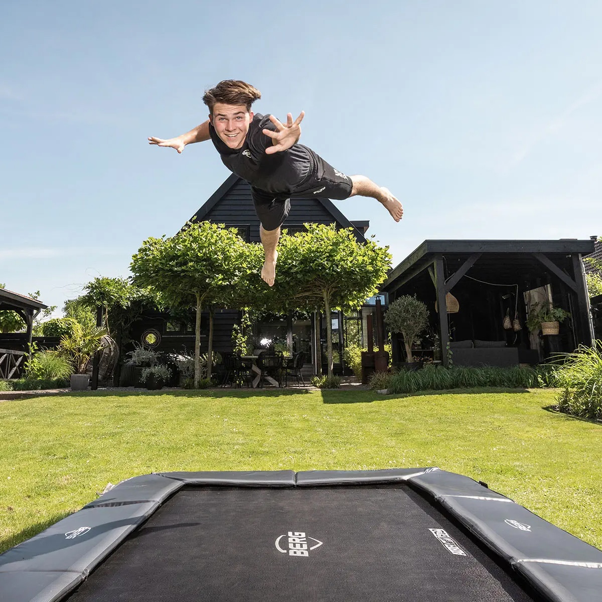 Trampolin 200cm FlatGround SPORTS ULTIM CHAMPION Berg grey