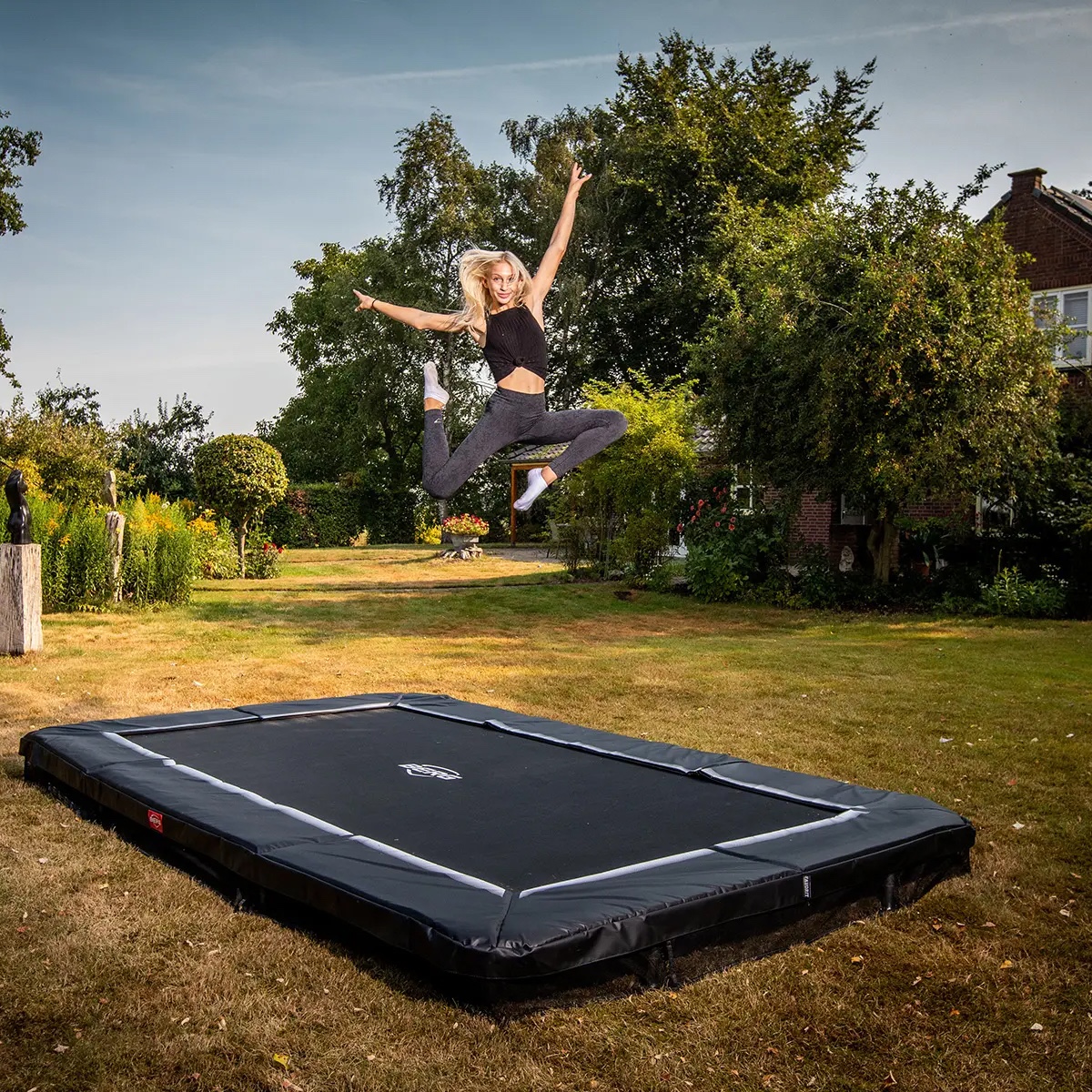 Trampolin 410cm InGround ULTIM FAVORIT + Safety Net Comfort Berg grey