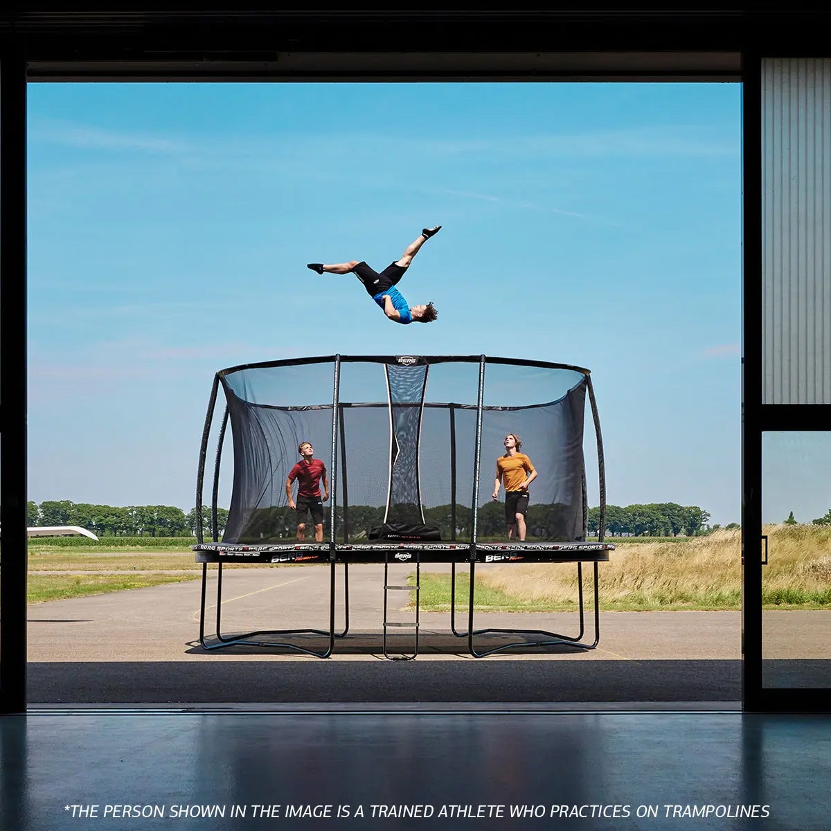 Trampolin 5x5 Regular SPORTS ULTIM PRO BOUNCER + Safety Net XL Berg