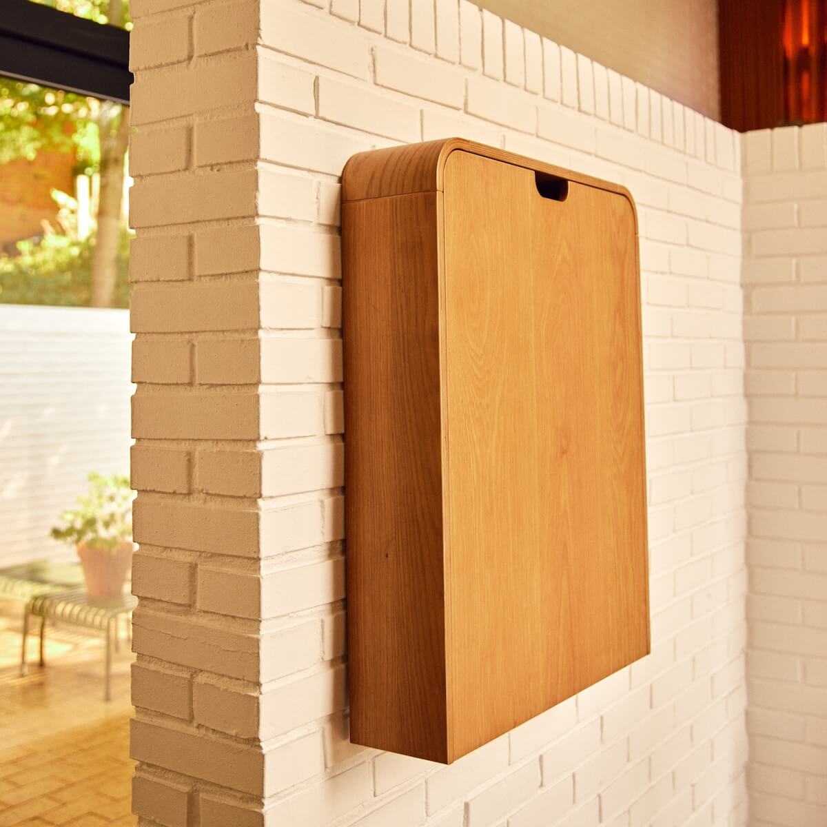 Wall hanging Chaging unit NOVA Flexa Oak Veneer Plywood