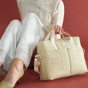 Wasserdichte Wickeltasche GALA 35x27x14cm Nobodinoz Green Tea