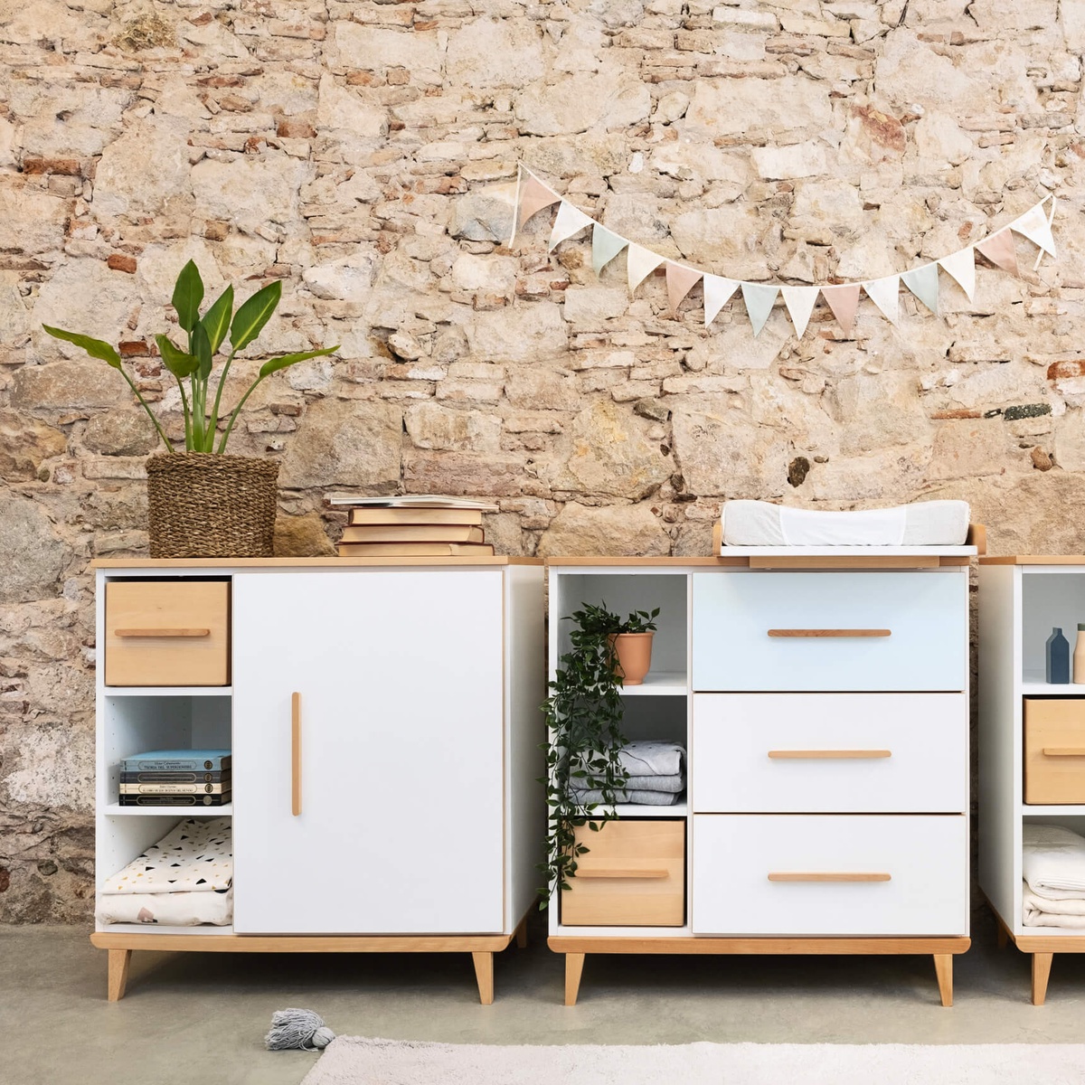 Wickelkommode 1 Tür 3 Nischen NADO Retro Buche white